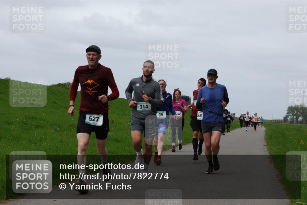 04.05.2025 - 8. Wedeler Halbmarathon Yannick Fuchs http://msf.ph/oto/7822774 04.05.2025 11:29:50 Laufen 527, 314, 39, 392, 38 meine-sportfotos.de