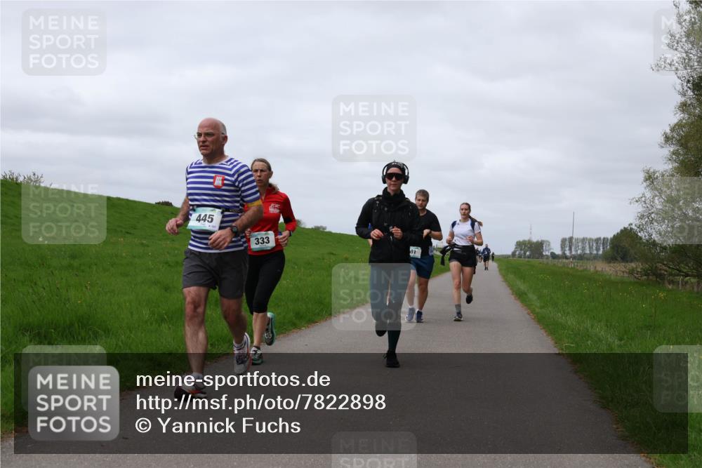 04.05.2025 - 8. Wedeler Halbmarathon Yannick Fuchs http://msf.ph/oto/7822898 04.05.2025 11:52:25 Laufen 445, 333, 91 meine-sportfotos.de