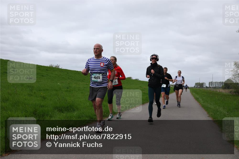 04.05.2025 - 8. Wedeler Halbmarathon Yannick Fuchs http://msf.ph/oto/7822915 04.05.2025 11:52:25 Laufen 445, 107, 33, 91 meine-sportfotos.de