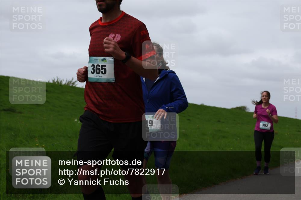 04.05.2025 - 8. Wedeler Halbmarathon Yannick Fuchs http://msf.ph/oto/7822917 04.05.2025 11:29:55 Laufen 56, 365, 9, 392 meine-sportfotos.de