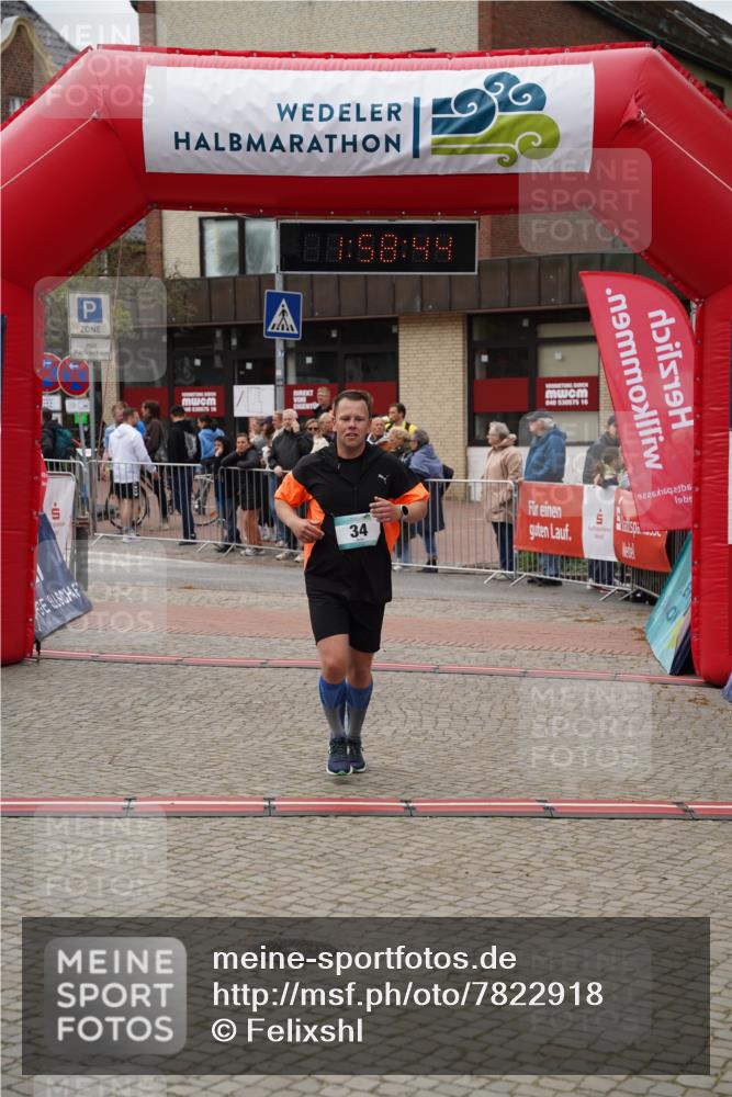 04.05.2025 - 8. Wedeler Halbmarathon Felixshl http://msf.ph/oto/7822918 04.05.2025 11:58:42 Ziel 34 meine-sportfotos.de