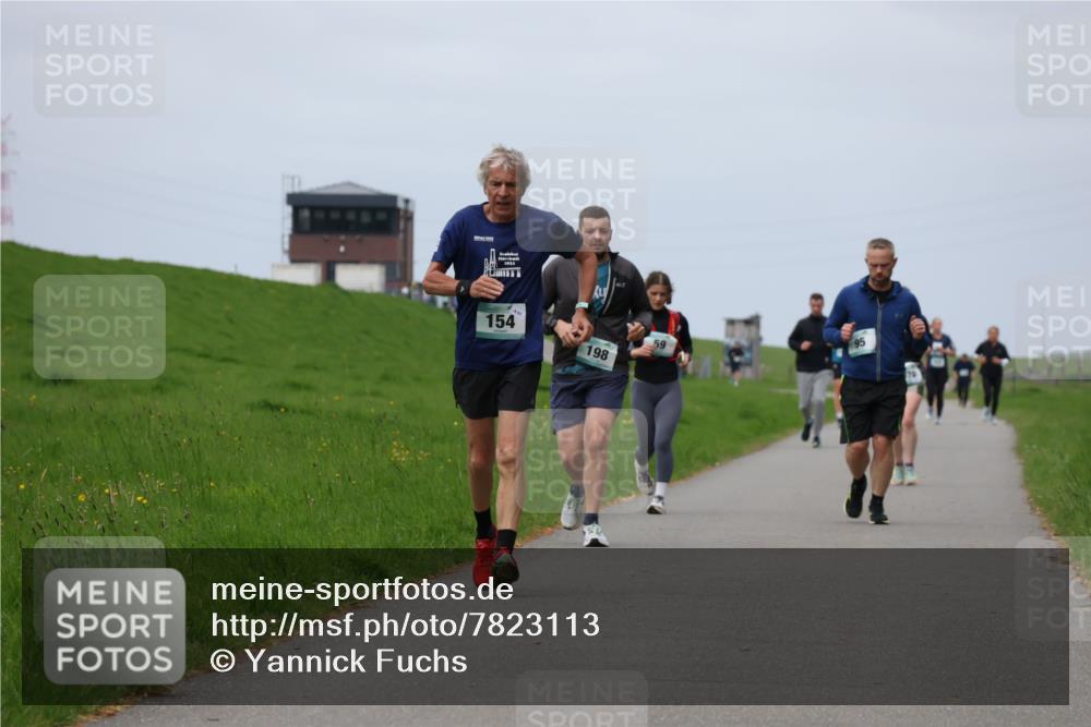 04.05.2025 - 8. Wedeler Halbmarathon Yannick Fuchs http://msf.ph/oto/7823113 04.05.2025 11:52:32 Laufen 3033, 154, 198, 59, 95 meine-sportfotos.de