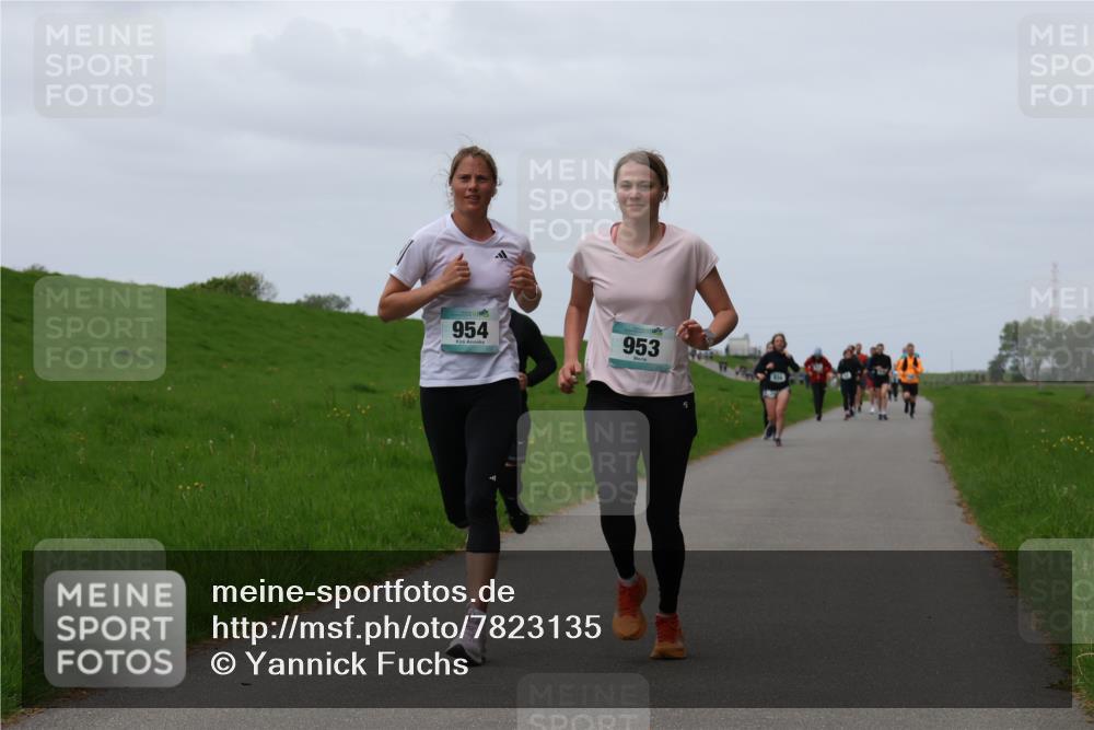 04.05.2025 - 8. Wedeler Halbmarathon Yannick Fuchs http://msf.ph/oto/7823135 04.05.2025 11:30:09 Laufen 954, 8, 953 meine-sportfotos.de