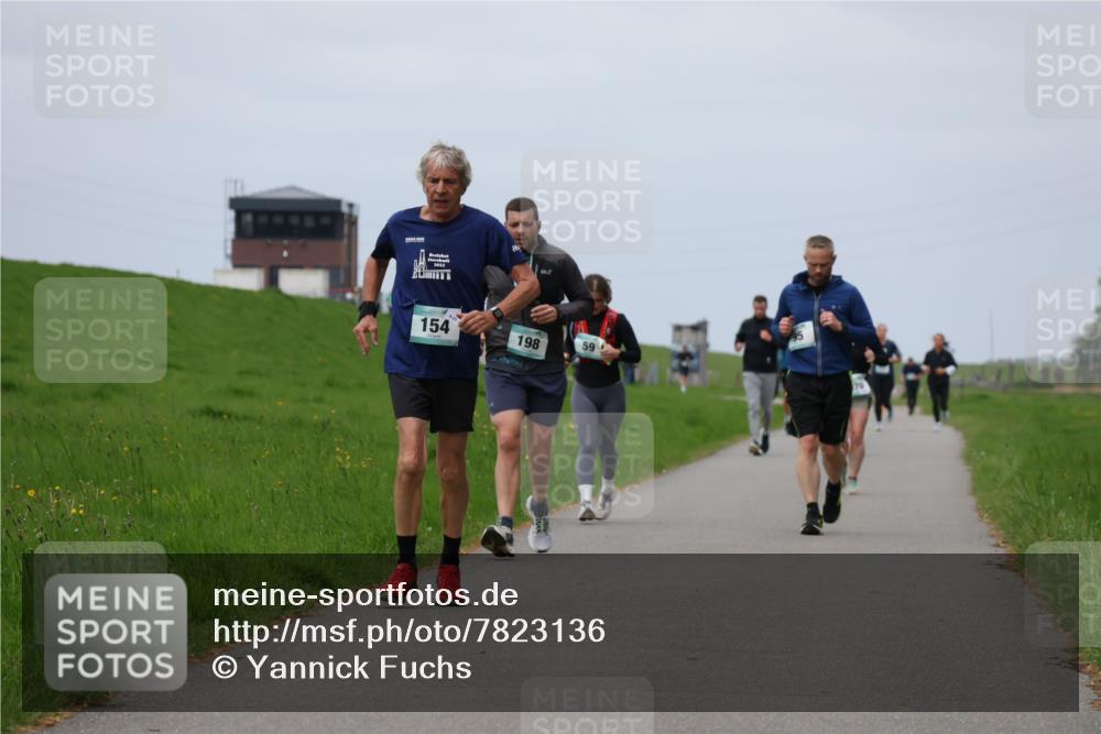 04.05.2025 - 8. Wedeler Halbmarathon Yannick Fuchs http://msf.ph/oto/7823136 04.05.2025 11:52:33 Laufen 154, 198, 59 meine-sportfotos.de