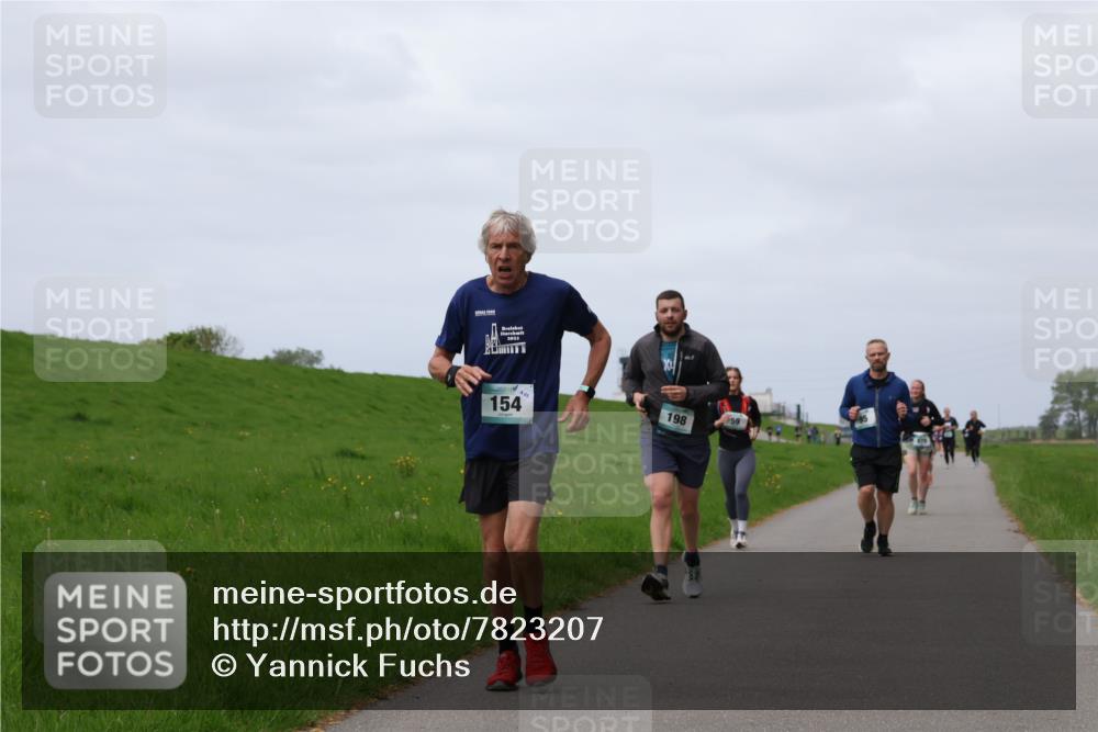 04.05.2025 - 8. Wedeler Halbmarathon Yannick Fuchs http://msf.ph/oto/7823207 04.05.2025 11:52:38 Laufen 2023, 154, 959, 198 meine-sportfotos.de