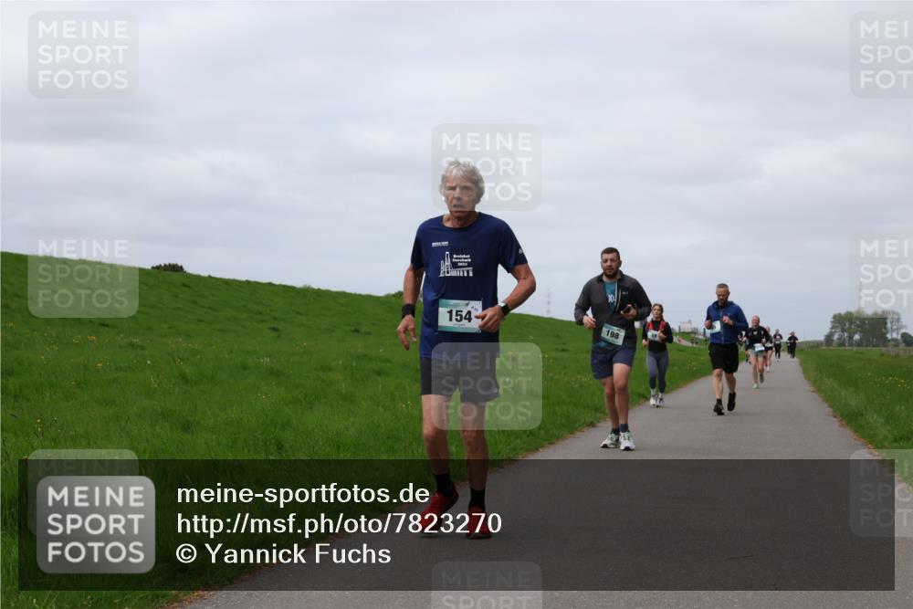 04.05.2025 - 8. Wedeler Halbmarathon Yannick Fuchs http://msf.ph/oto/7823270 04.05.2025 11:52:39 Laufen 2023, 154, 198 meine-sportfotos.de