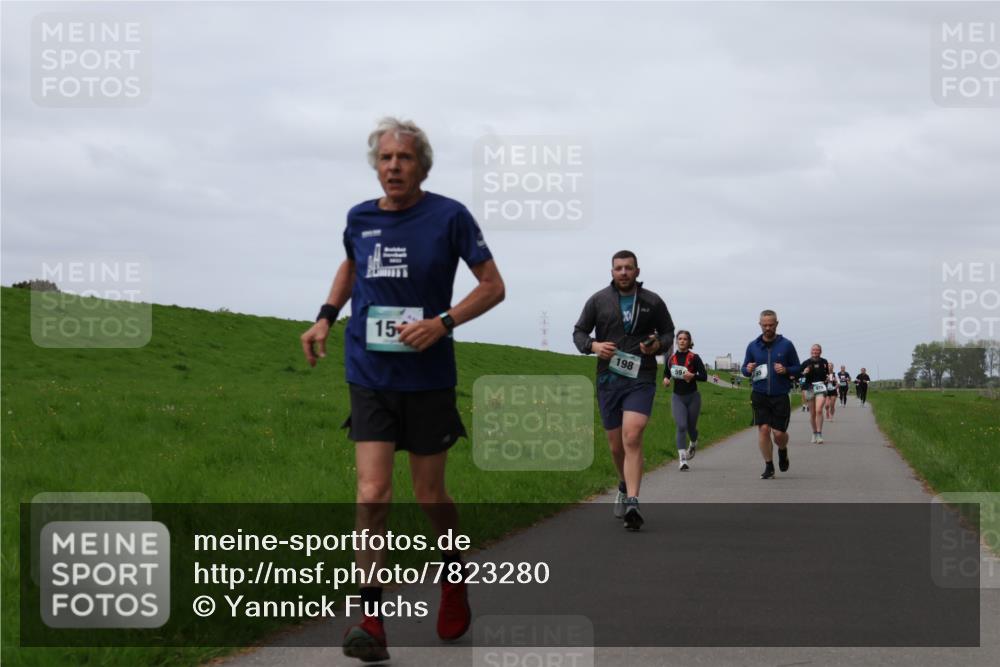 04.05.2025 - 8. Wedeler Halbmarathon Yannick Fuchs http://msf.ph/oto/7823280 04.05.2025 11:52:39 Laufen 15, 198 meine-sportfotos.de