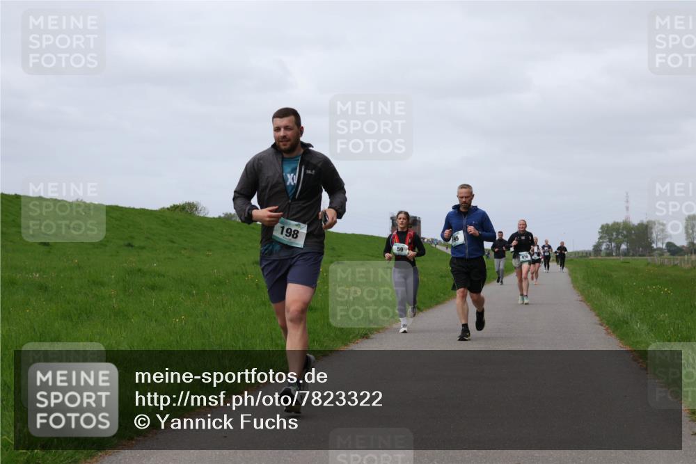 04.05.2025 - 8. Wedeler Halbmarathon Yannick Fuchs http://msf.ph/oto/7823322 04.05.2025 11:52:41 Laufen 198, 59 meine-sportfotos.de