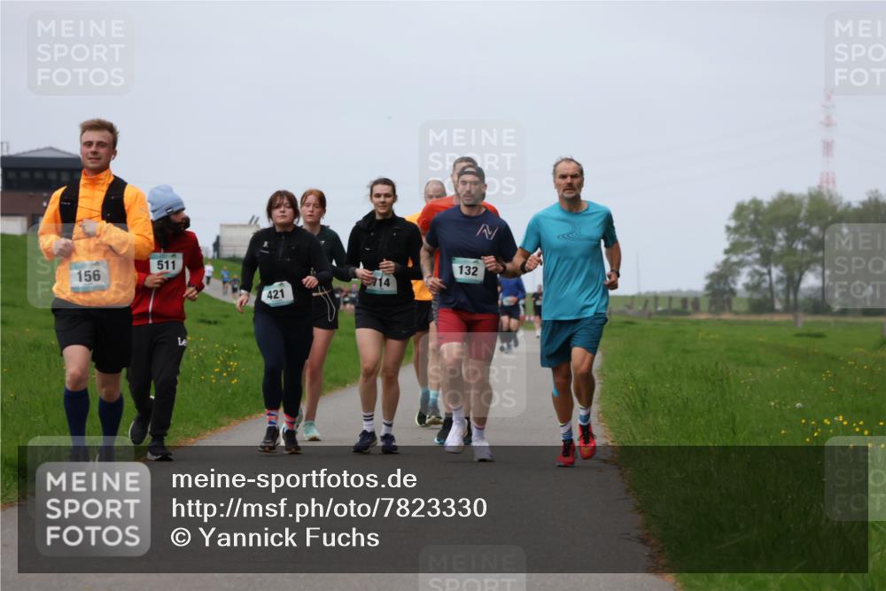 04.05.2025 - 8. Wedeler Halbmarathon Yannick Fuchs http://msf.ph/oto/7823330 04.05.2025 11:30:22 Laufen 511, 156, 421, 14, 132 meine-sportfotos.de