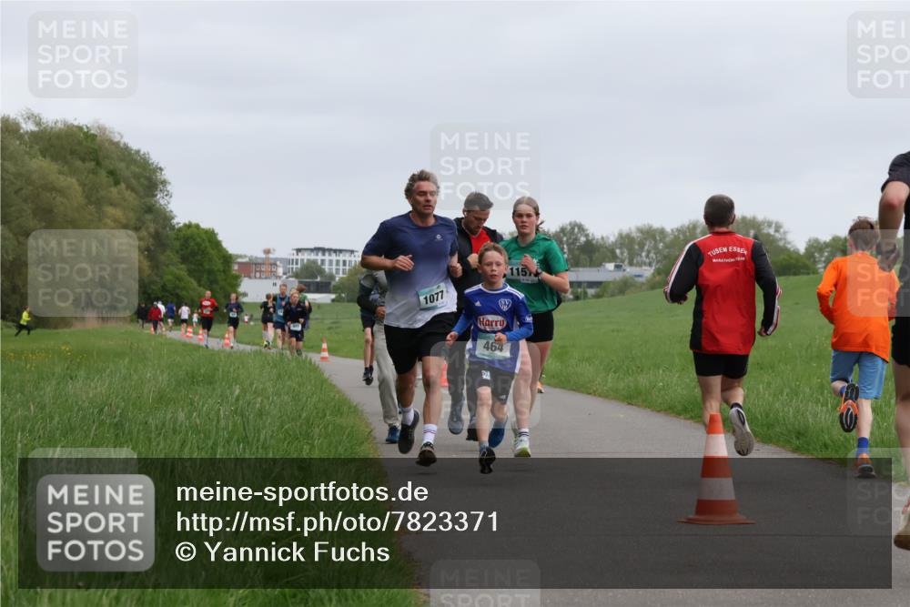 04.05.2025 - 8. Wedeler Halbmarathon Yannick Fuchs http://msf.ph/oto/7823371 04.05.2025 11:11:10 Laufen 115, 1077, 464, 2 meine-sportfotos.de