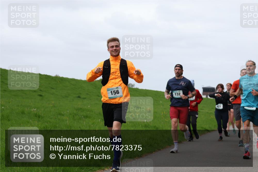 04.05.2025 - 8. Wedeler Halbmarathon Yannick Fuchs http://msf.ph/oto/7823375 04.05.2025 11:30:27 Laufen 156, 132, 421 meine-sportfotos.de