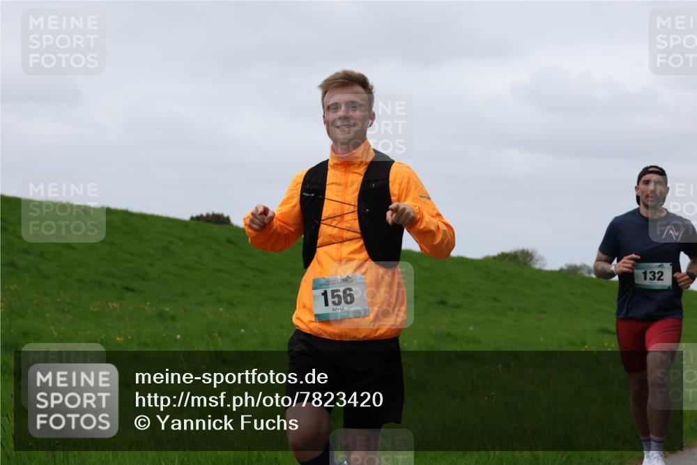 04.05.2025 - 8. Wedeler Halbmarathon Yannick Fuchs http://msf.ph/oto/7823420 04.05.2025 11:30:28 Laufen 156, 132 meine-sportfotos.de