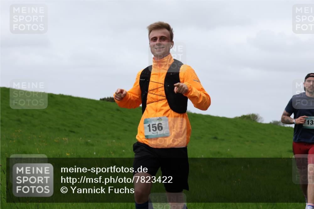 04.05.2025 - 8. Wedeler Halbmarathon Yannick Fuchs http://msf.ph/oto/7823422 04.05.2025 11:30:28 Laufen 156, 13 meine-sportfotos.de