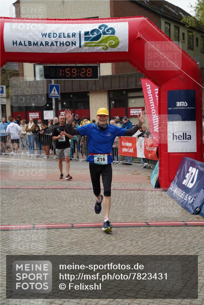 04.05.2025 - 8. Wedeler Halbmarathon Felixshl http://msf.ph/oto/7823431 04.05.2025 11:59:26 Ziel 140, 216 meine-sportfotos.de