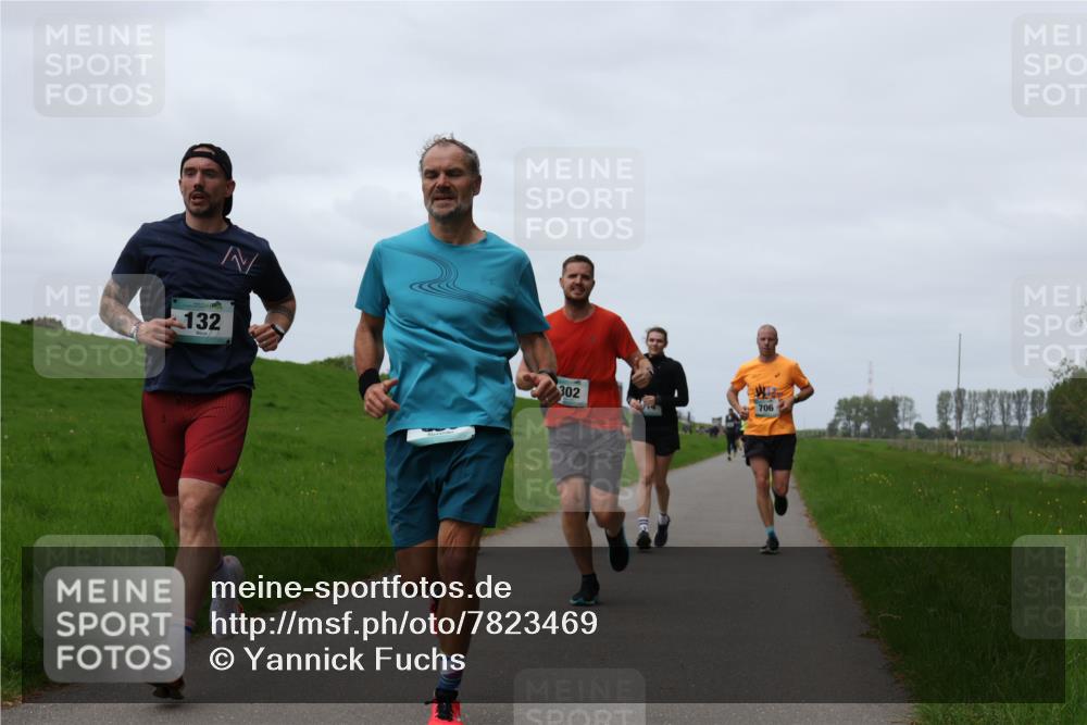 04.05.2025 - 8. Wedeler Halbmarathon Yannick Fuchs http://msf.ph/oto/7823469 04.05.2025 11:30:30 Laufen 132, 302, 706 meine-sportfotos.de