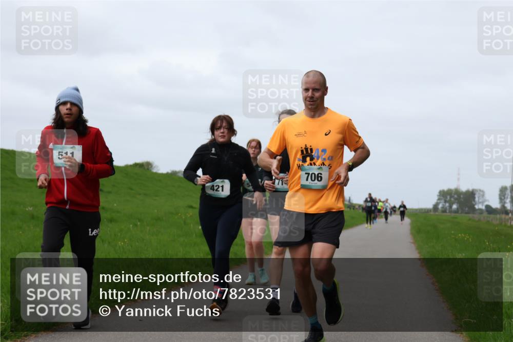 04.05.2025 - 8. Wedeler Halbmarathon Yannick Fuchs http://msf.ph/oto/7823531 04.05.2025 11:30:32 Laufen 511, 421, 706 meine-sportfotos.de