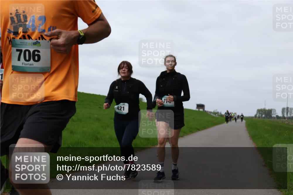 04.05.2025 - 8. Wedeler Halbmarathon Yannick Fuchs http://msf.ph/oto/7823589 04.05.2025 11:30:33 Laufen 8196, 706, 421 meine-sportfotos.de