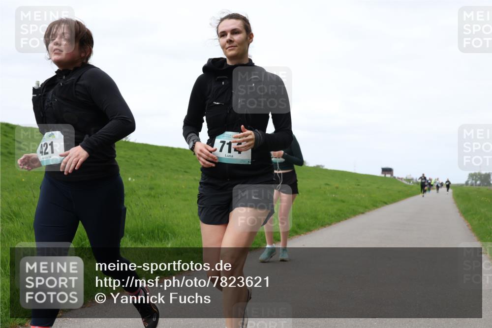 04.05.2025 - 8. Wedeler Halbmarathon Yannick Fuchs http://msf.ph/oto/7823621 04.05.2025 11:30:35 Laufen 421, 71 meine-sportfotos.de