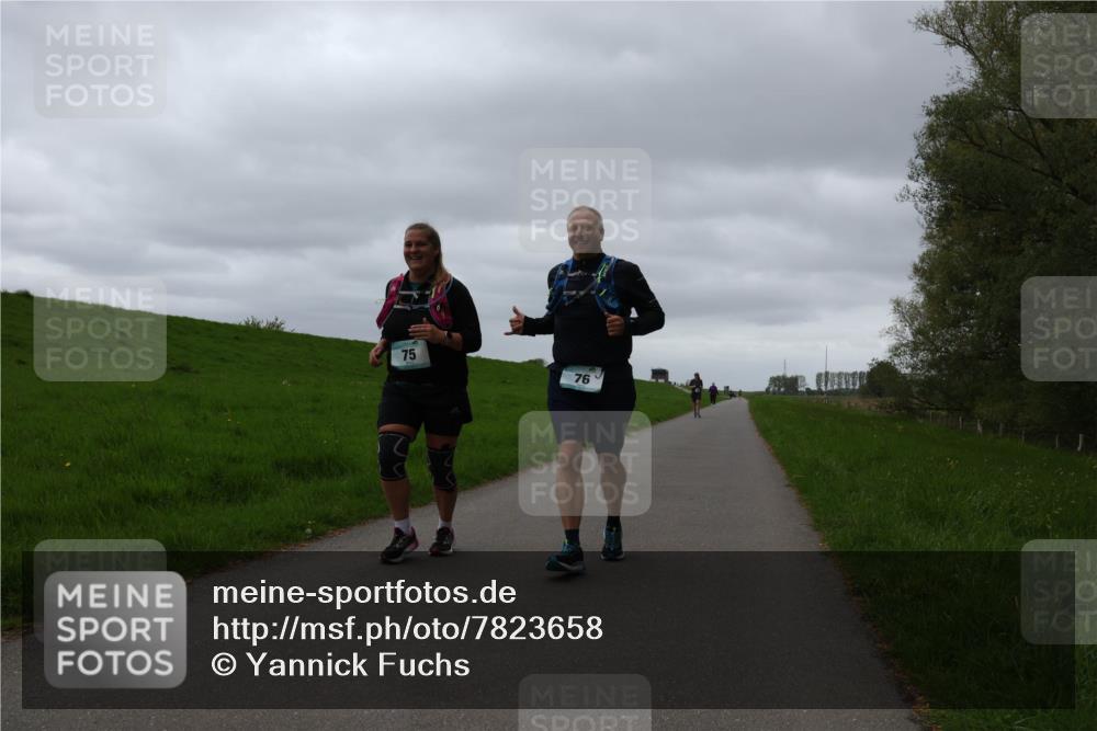 04.05.2025 - 8. Wedeler Halbmarathon Yannick Fuchs http://msf.ph/oto/7823658 04.05.2025 12:19:28 Laufen 75, 76 meine-sportfotos.de