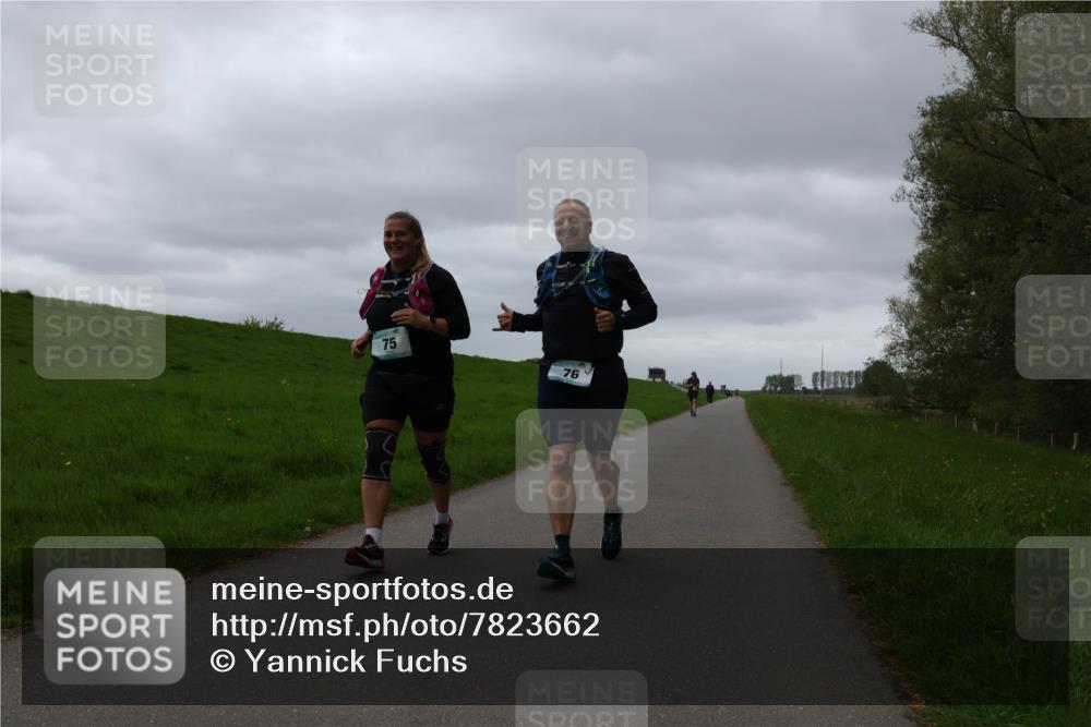 04.05.2025 - 8. Wedeler Halbmarathon Yannick Fuchs http://msf.ph/oto/7823662 04.05.2025 12:19:28 Laufen 75, 76 meine-sportfotos.de