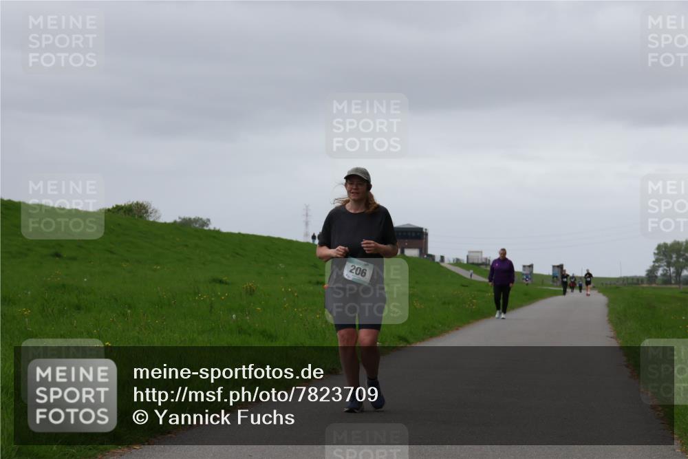 04.05.2025 - 8. Wedeler Halbmarathon Yannick Fuchs http://msf.ph/oto/7823709 04.05.2025 12:19:37 Laufen 206 meine-sportfotos.de