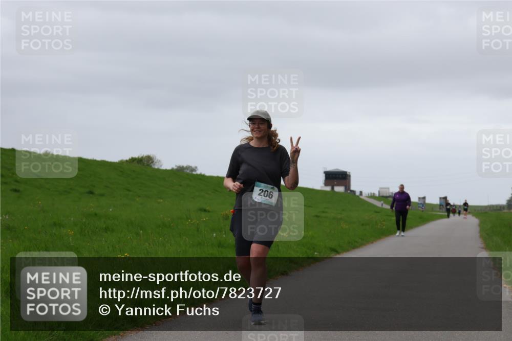 04.05.2025 - 8. Wedeler Halbmarathon Yannick Fuchs http://msf.ph/oto/7823727 04.05.2025 12:19:38 Laufen 206 meine-sportfotos.de