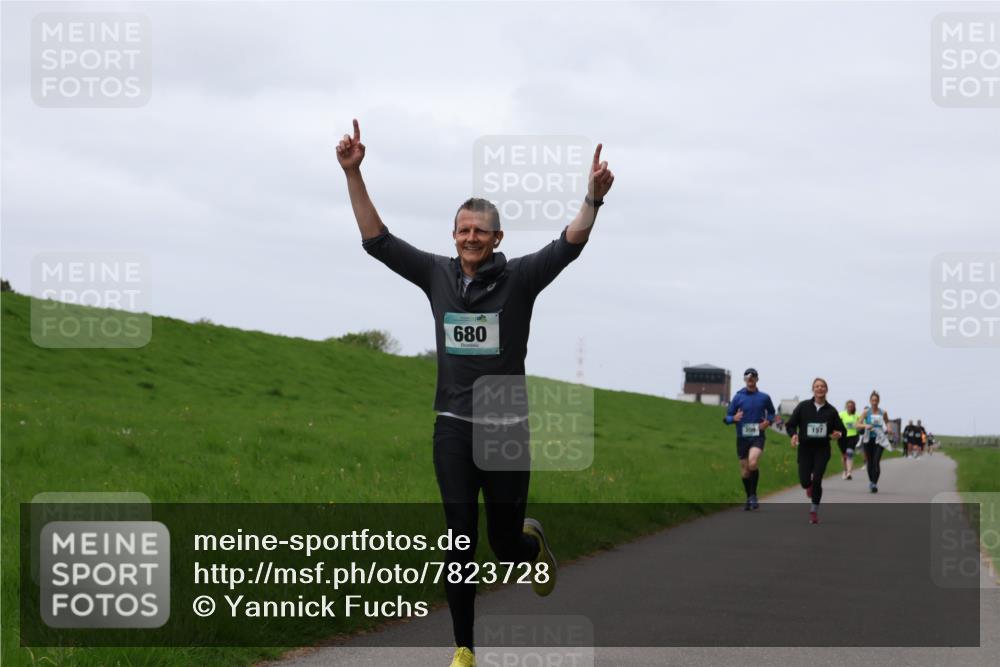 04.05.2025 - 8. Wedeler Halbmarathon Yannick Fuchs http://msf.ph/oto/7823728 04.05.2025 11:30:46 Laufen 680, 200, 157 meine-sportfotos.de