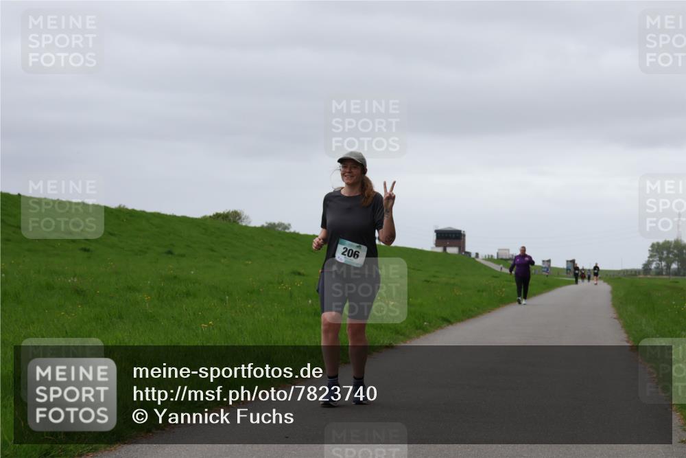 04.05.2025 - 8. Wedeler Halbmarathon Yannick Fuchs http://msf.ph/oto/7823740 04.05.2025 12:19:38 Laufen 206 meine-sportfotos.de