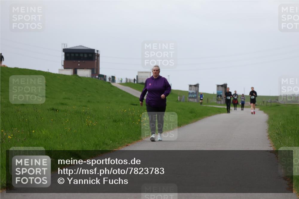 04.05.2025 - 8. Wedeler Halbmarathon Yannick Fuchs http://msf.ph/oto/7823783 04.05.2025 12:19:41 Laufen  meine-sportfotos.de