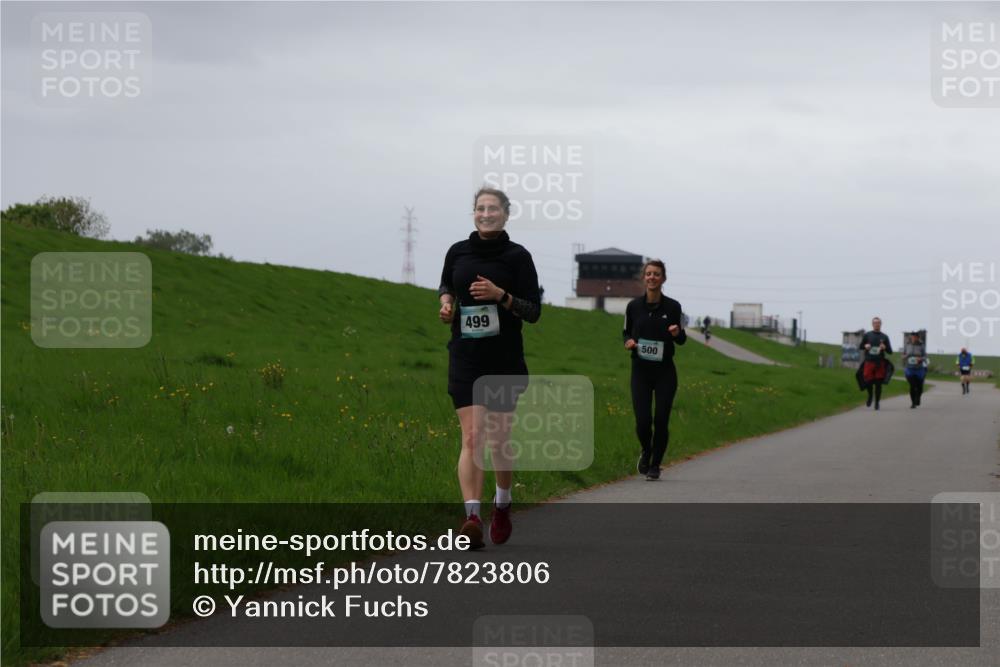 04.05.2025 - 8. Wedeler Halbmarathon Yannick Fuchs http://msf.ph/oto/7823806 04.05.2025 12:20:27 Laufen 499, 500 meine-sportfotos.de
