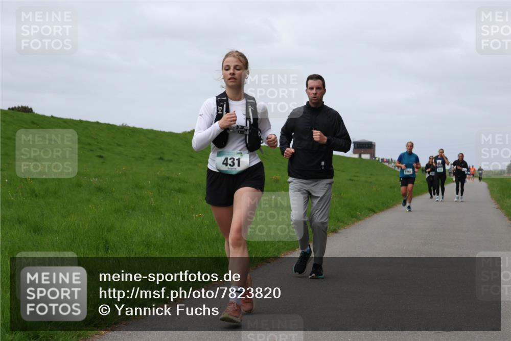 04.05.2025 - 8. Wedeler Halbmarathon Yannick Fuchs http://msf.ph/oto/7823820 04.05.2025 11:52:56 Laufen 431, 1082 meine-sportfotos.de