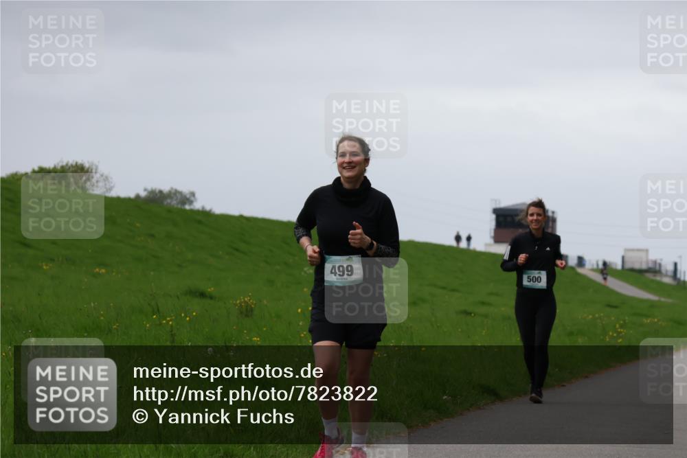 04.05.2025 - 8. Wedeler Halbmarathon Yannick Fuchs http://msf.ph/oto/7823822 04.05.2025 12:20:29 Laufen 499, 500 meine-sportfotos.de