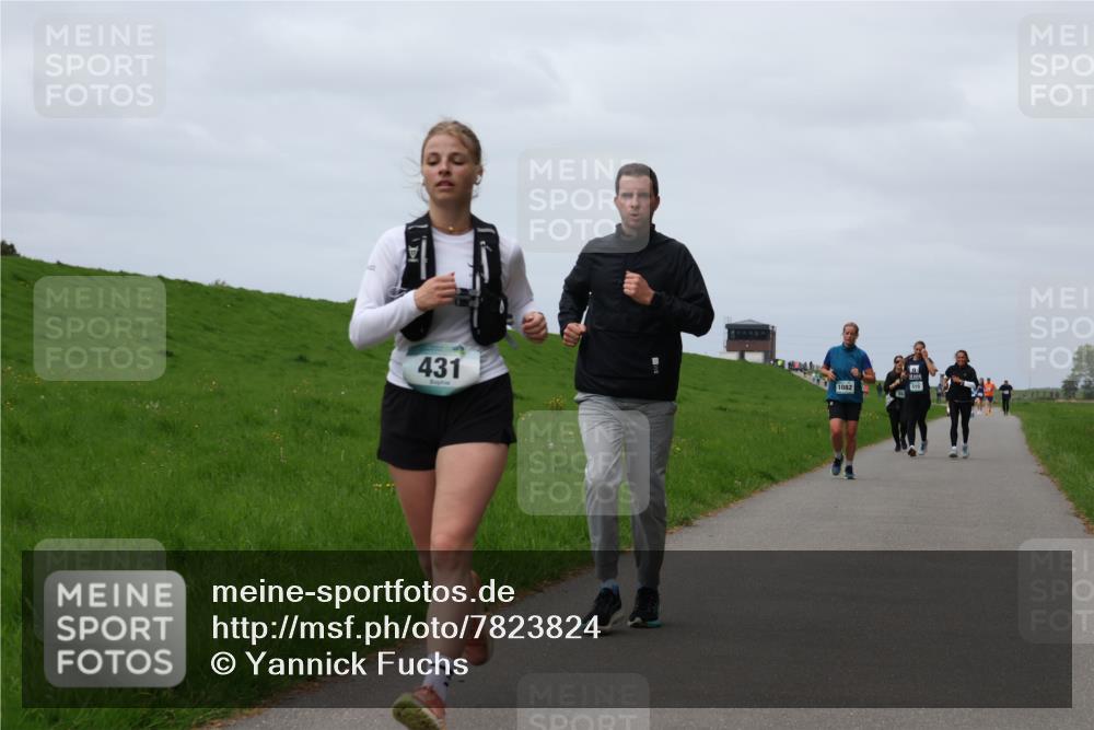04.05.2025 - 8. Wedeler Halbmarathon Yannick Fuchs http://msf.ph/oto/7823824 04.05.2025 11:52:56 Laufen 431, 515 meine-sportfotos.de
