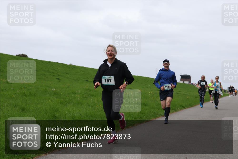 04.05.2025 - 8. Wedeler Halbmarathon Yannick Fuchs http://msf.ph/oto/7823873 04.05.2025 11:30:51 Laufen 157, 209 meine-sportfotos.de
