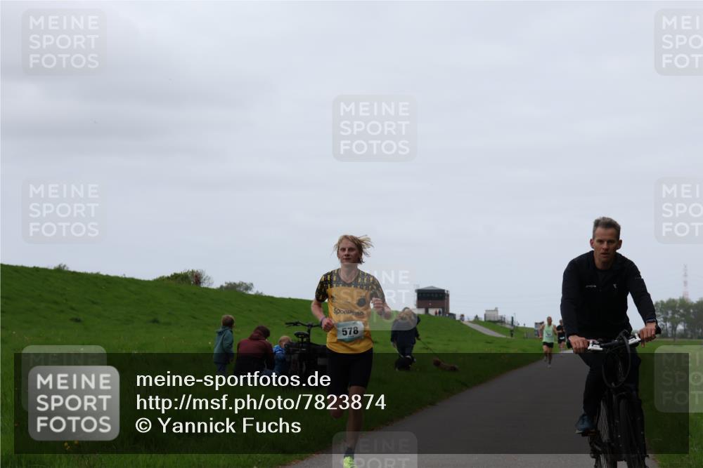 04.05.2025 - 8. Wedeler Halbmarathon Yannick Fuchs http://msf.ph/oto/7823874 04.05.2025 11:11:31 Laufen 578 meine-sportfotos.de
