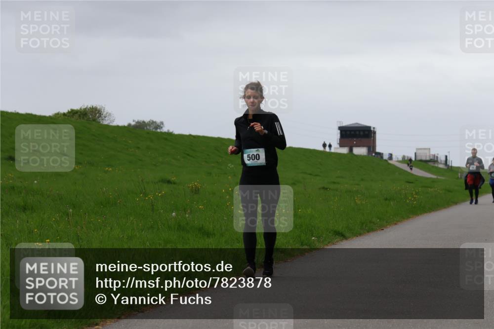 04.05.2025 - 8. Wedeler Halbmarathon Yannick Fuchs http://msf.ph/oto/7823878 04.05.2025 12:20:34 Laufen 500 meine-sportfotos.de
