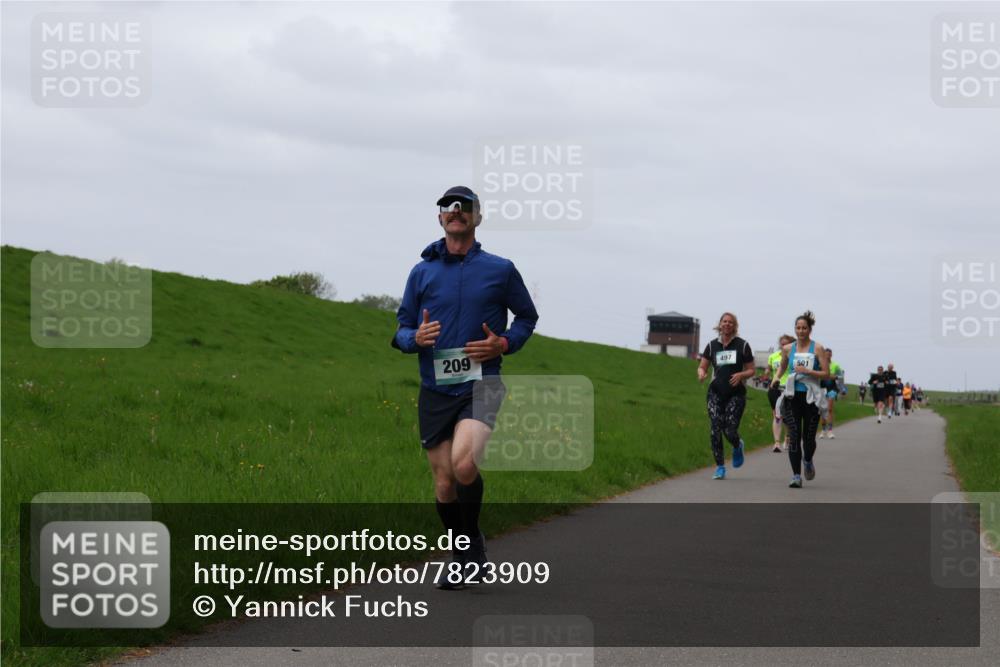 04.05.2025 - 8. Wedeler Halbmarathon Yannick Fuchs http://msf.ph/oto/7823909 04.05.2025 11:30:52 Laufen 209, 497, 501 meine-sportfotos.de