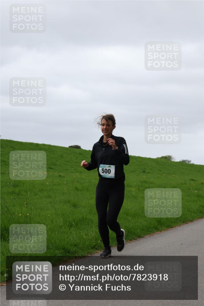 04.05.2025 - 8. Wedeler Halbmarathon Yannick Fuchs http://msf.ph/oto/7823918 04.05.2025 12:20:38 Laufen 500 meine-sportfotos.de