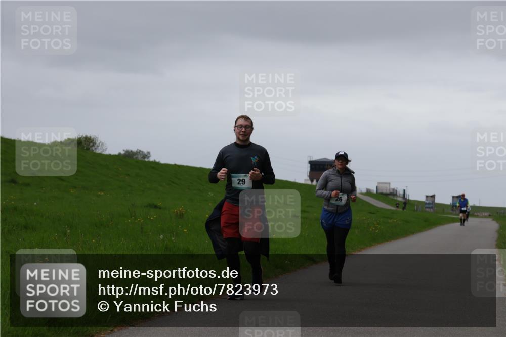 04.05.2025 - 8. Wedeler Halbmarathon Yannick Fuchs http://msf.ph/oto/7823973 04.05.2025 12:20:55 Laufen 29, 26 meine-sportfotos.de
