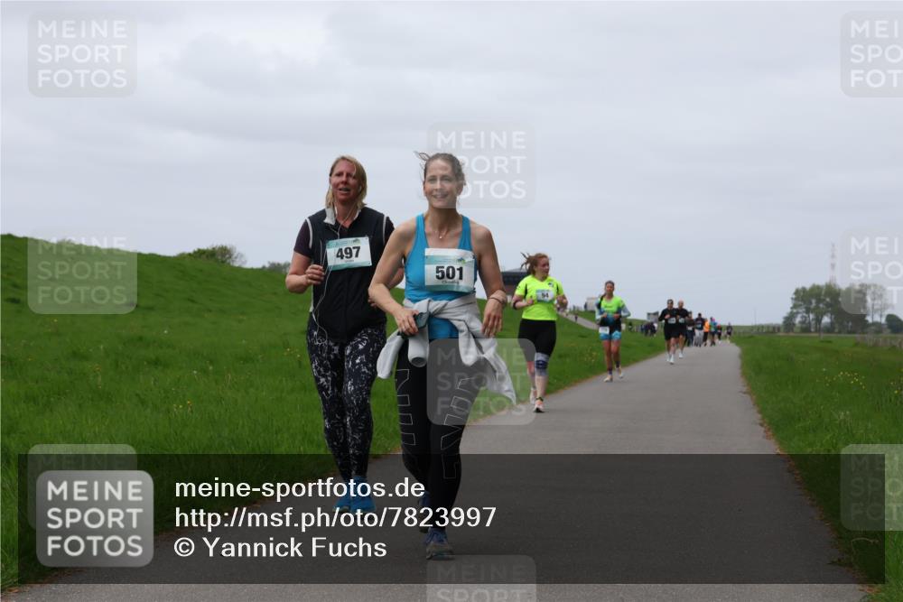 04.05.2025 - 8. Wedeler Halbmarathon Yannick Fuchs http://msf.ph/oto/7823997 04.05.2025 11:31:00 Laufen 497, 501 meine-sportfotos.de