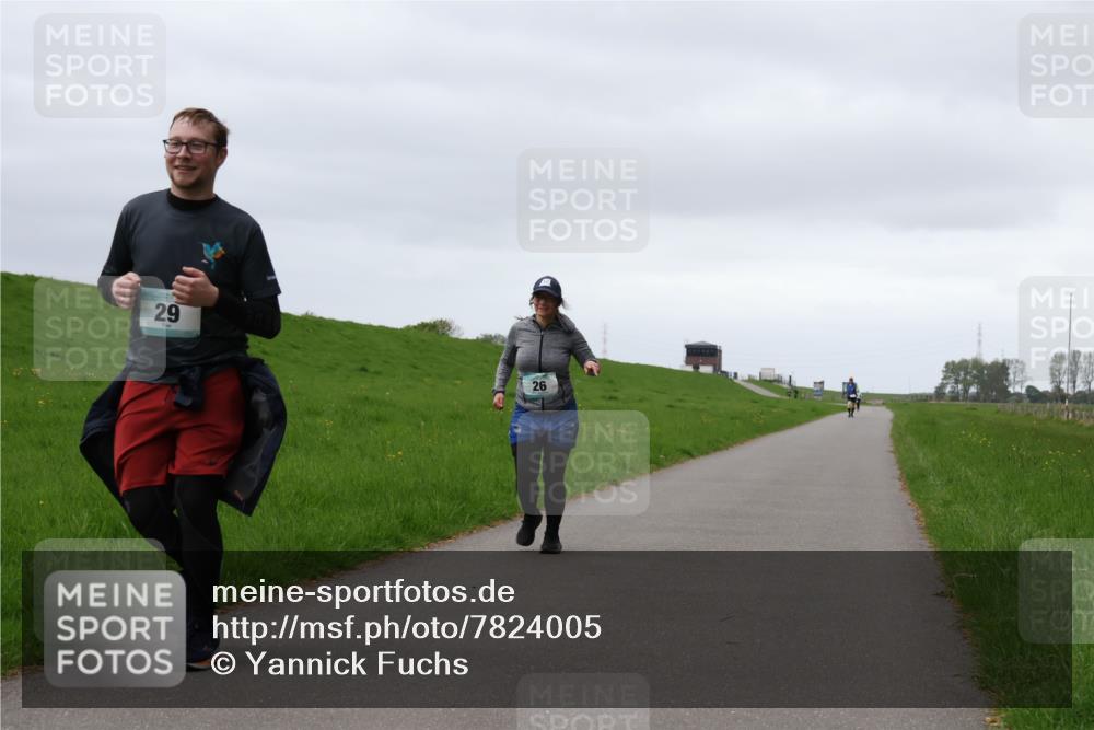 04.05.2025 - 8. Wedeler Halbmarathon Yannick Fuchs http://msf.ph/oto/7824005 04.05.2025 12:21:00 Laufen  meine-sportfotos.de