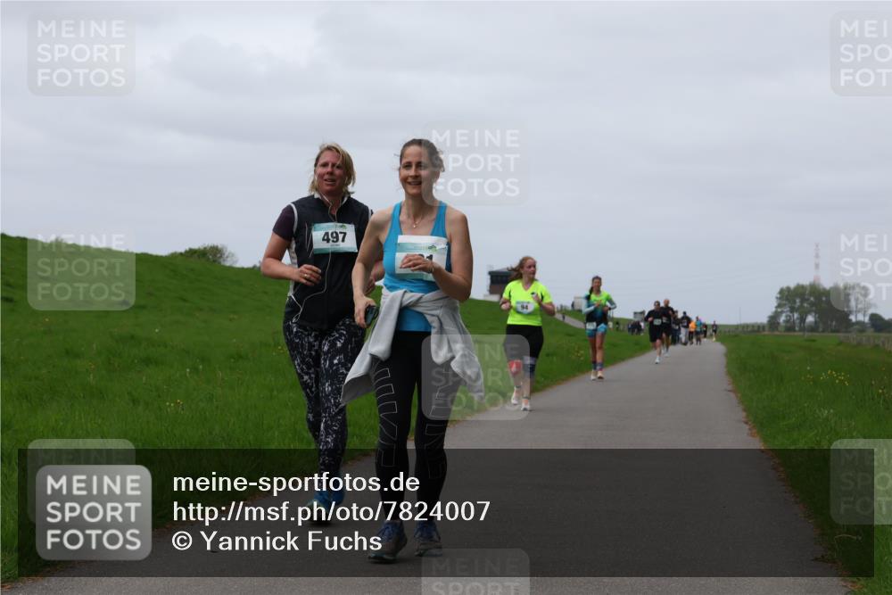 04.05.2025 - 8. Wedeler Halbmarathon Yannick Fuchs http://msf.ph/oto/7824007 04.05.2025 11:31:00 Laufen 497 meine-sportfotos.de
