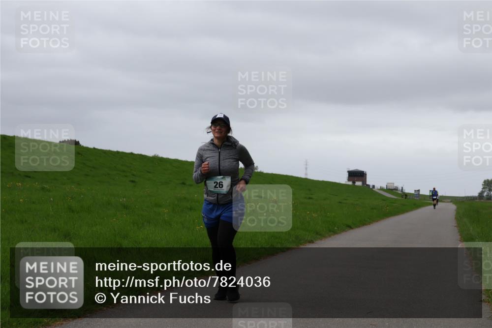 04.05.2025 - 8. Wedeler Halbmarathon Yannick Fuchs http://msf.ph/oto/7824036 04.05.2025 12:21:01 Laufen 26 meine-sportfotos.de