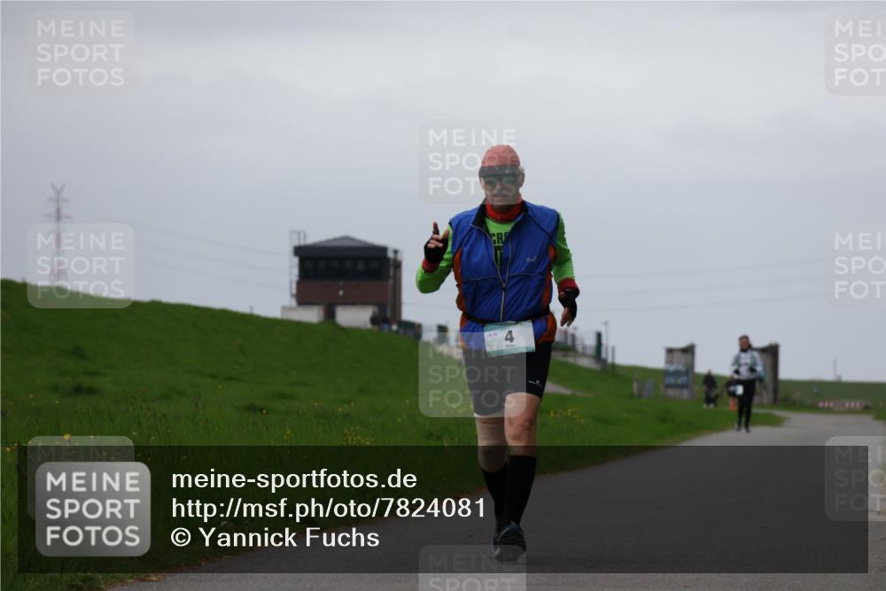 04.05.2025 - 8. Wedeler Halbmarathon Yannick Fuchs http://msf.ph/oto/7824081 04.05.2025 12:21:26 Laufen  meine-sportfotos.de