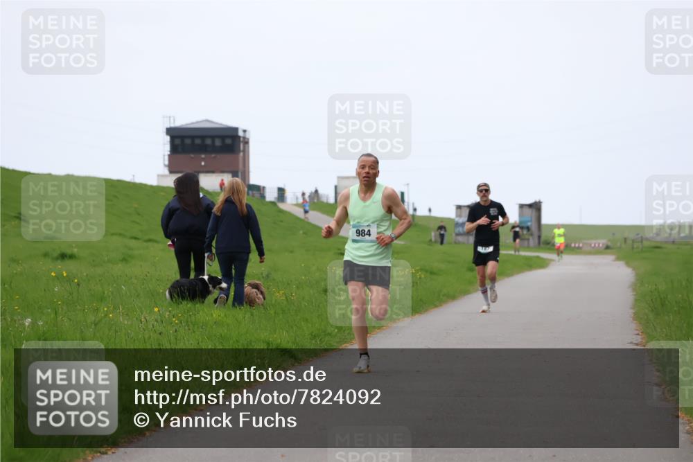 04.05.2025 - 8. Wedeler Halbmarathon Yannick Fuchs http://msf.ph/oto/7824092 04.05.2025 11:11:37 Laufen 984, 187 meine-sportfotos.de
