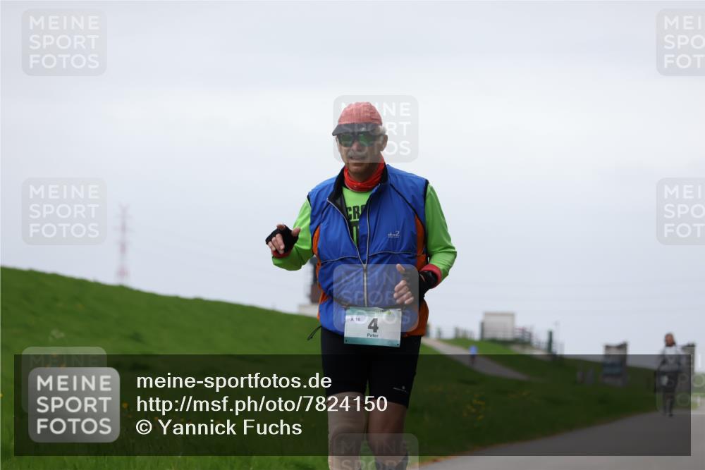 04.05.2025 - 8. Wedeler Halbmarathon Yannick Fuchs http://msf.ph/oto/7824150 04.05.2025 12:21:29 Laufen 18, 4 meine-sportfotos.de