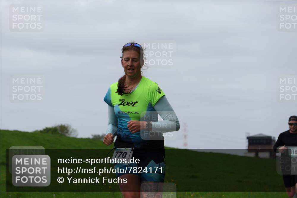 04.05.2025 - 8. Wedeler Halbmarathon Yannick Fuchs http://msf.ph/oto/7824171 04.05.2025 11:31:11 Laufen 770, 115 meine-sportfotos.de