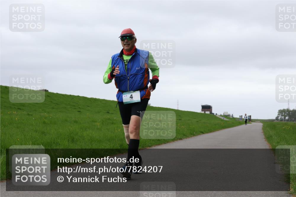 04.05.2025 - 8. Wedeler Halbmarathon Yannick Fuchs http://msf.ph/oto/7824207 04.05.2025 12:21:33 Laufen  meine-sportfotos.de