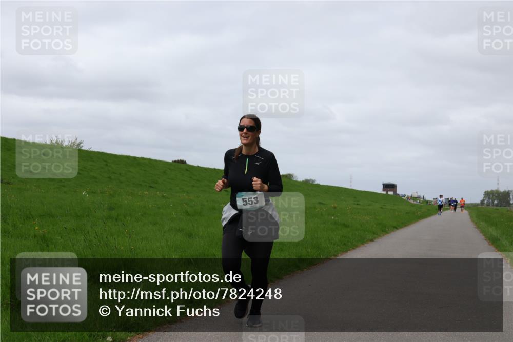 04.05.2025 - 8. Wedeler Halbmarathon Yannick Fuchs http://msf.ph/oto/7824248 04.05.2025 11:53:10 Laufen 553 meine-sportfotos.de