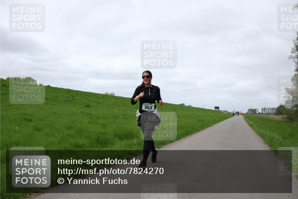 04.05.2025 - 8. Wedeler Halbmarathon Yannick Fuchs http://msf.ph/oto/7824270 04.05.2025 11:53:11 Laufen 553 meine-sportfotos.de